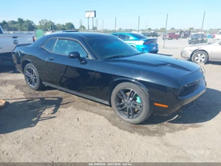 DODGE DODGE CHALLENGER SXT AWD
