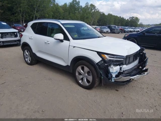 VOLVO VOLVO XC40 T5 MOMENTUM