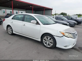 TOYOTA TOYOTA AVALON