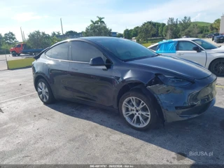 TESLA TESLA MODEL Y