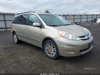 TOYOTA TOYOTA SIENNA LIMITED