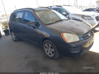KIA KIA RONDO LX