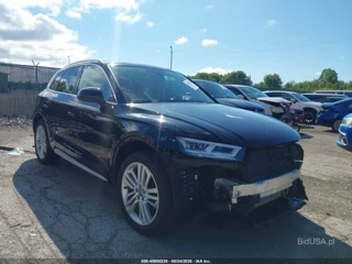 AUDI AUDI Q5 2.0T PREMIUM/2.0T TECH PREMIUM