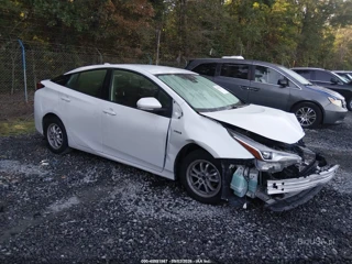 TOYOTA TOYOTA PRIUS LE