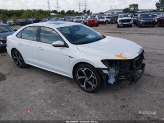 VOLKSWAGEN VOLKSWAGEN PASSAT 2.0T R-LINE