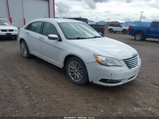 CHRYSLER CHRYSLER 200 LIMITED