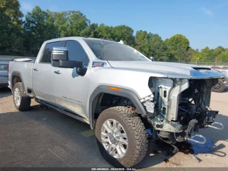 GMC SIERRA 2500HD 4WD  STANDARD BED DENALI