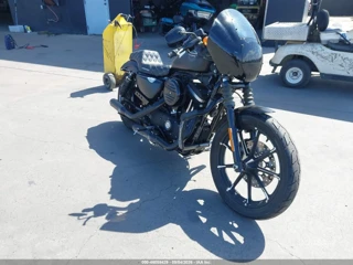 HARLEY-DAVIDSON HARLEY-DAVIDSON XL883 N
