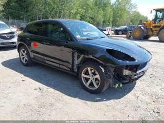 PORSCHE PORSCHE MACAN