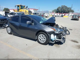 TOYOTA TOYOTA PRIUS LE