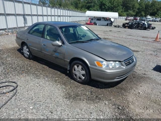 TOYOTA TOYOTA CAMRY LE