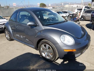VOLKSWAGEN VOLKSWAGEN NEW BEETLE 2.5