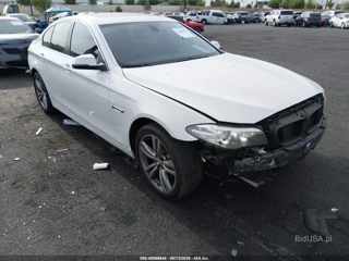 BMW 528I