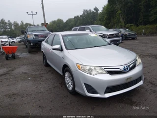 TOYOTA TOYOTA CAMRY HYBRID LE