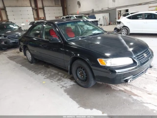 TOYOTA TOYOTA CAMRY LE