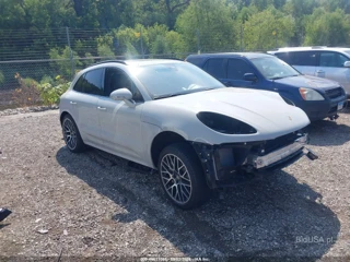 PORSCHE PORSCHE MACAN TURBO
