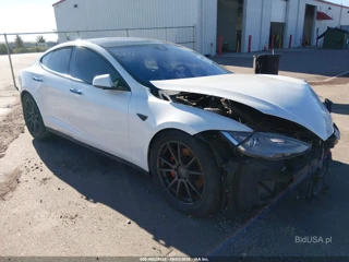 TESLA TESLA MODEL S 85D/P85D