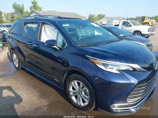 TOYOTA TOYOTA SIENNA PLATINUM