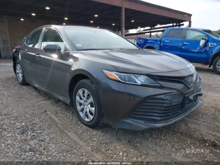 TOYOTA TOYOTA CAMRY HYBRID LE