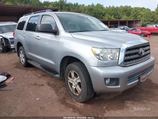 TOYOTA TOYOTA SEQUOIA SR5 5.7L V8