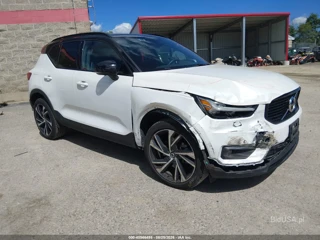VOLVO VOLVO XC40 T5 R-DESIGN