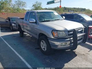 TOYOTA TOYOTA TUNDRA SR5 V8
