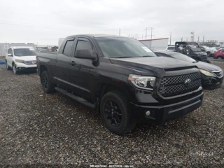 TOYOTA TOYOTA TUNDRA SR5