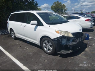 TOYOTA TOYOTA SIENNA LE V6
