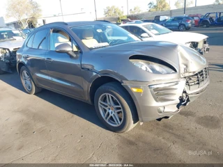PORSCHE PORSCHE MACAN