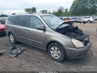 KIA KIA SEDONA LX