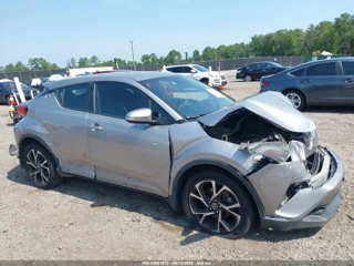 TOYOTA TOYOTA C-HR XLE PREMIUM
