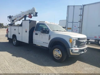 FORD FORD F-550 CHASSIS XL