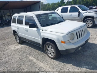 JEEP JEEP PATRIOT SPORT