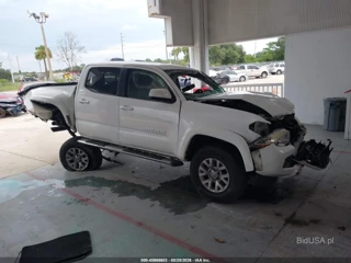 TOYOTA TOYOTA TACOMA SR5 V6