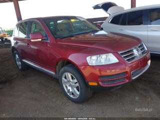 VOLKSWAGEN VOLKSWAGEN TOUAREG V8
