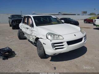 PORSCHE PORSCHE CAYENNE