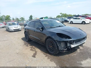 PORSCHE PORSCHE MACAN GTS