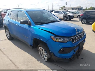 JEEP JEEP COMPASS LATITUDE 4X4