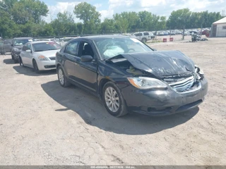 CHRYSLER CHRYSLER 200 TOURING