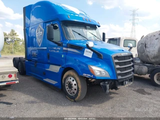 FREIGHTLINER FREIGHTLINER NEW CASCADIA 126