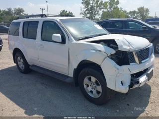NISSAN NISSAN PATHFINDER SE