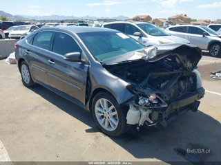 TOYOTA TOYOTA AVALON XLE