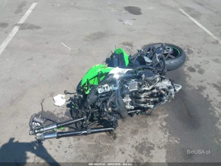 KAWASAKI KAWASAKI ZX400 S