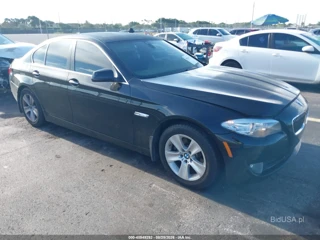 BMW 528I