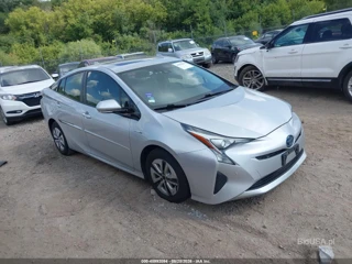 TOYOTA TOYOTA PRIUS FOUR
