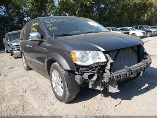 CHRYSLER CHRYSLER TOWN & COUNTRY LIMITED PLATINUM