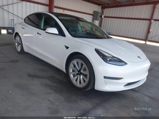 TESLA TESLA MODEL 3 STANDARD RANGE PLUS REAR-WHEEL DRIVE