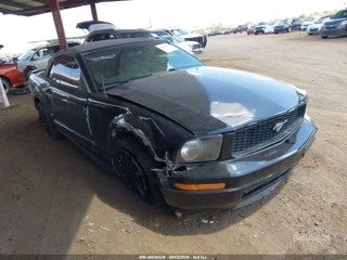 FORD FORD MUSTANG V6 DELUXE/V6 PREMIUM
