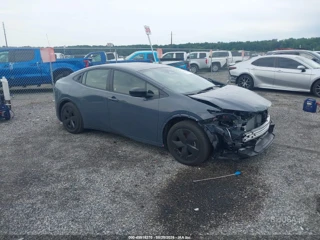 TOYOTA TOYOTA PRIUS LE