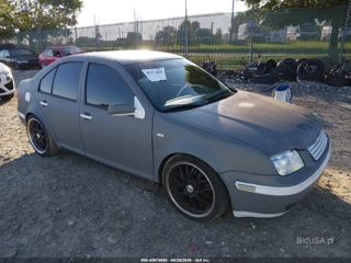 VOLKSWAGEN VOLKSWAGEN JETTA GLS 2.0L